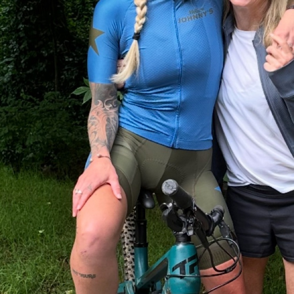 Olive Green Women's Bike Set - bibs and shirt